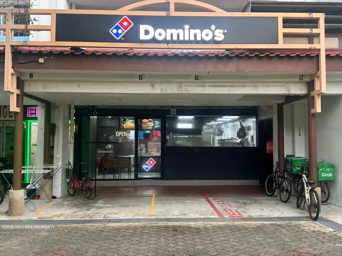 Tampines Street 11 (D18), Shop House #464344001